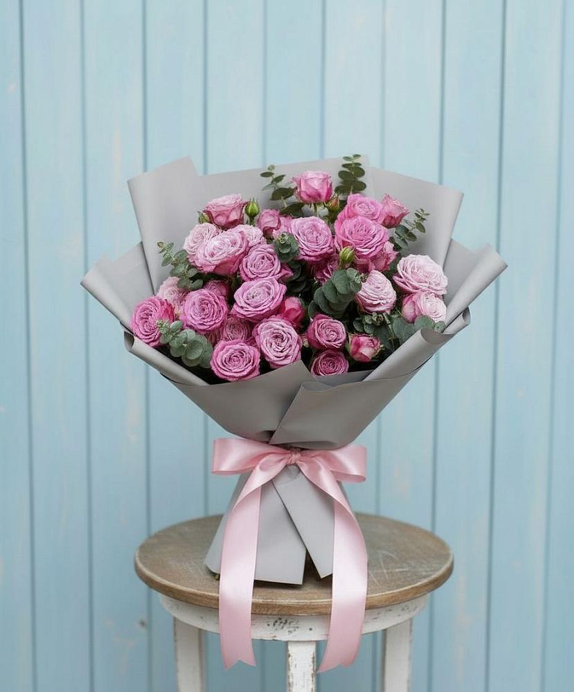 Букет цветов из: Розы в Михали