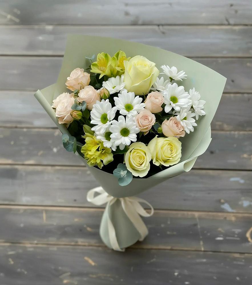 Букет цветов из: Альстромерии, Розы и Хризантемы в Михали