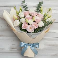 Букет цветов из:  Лизиантусы в Михали