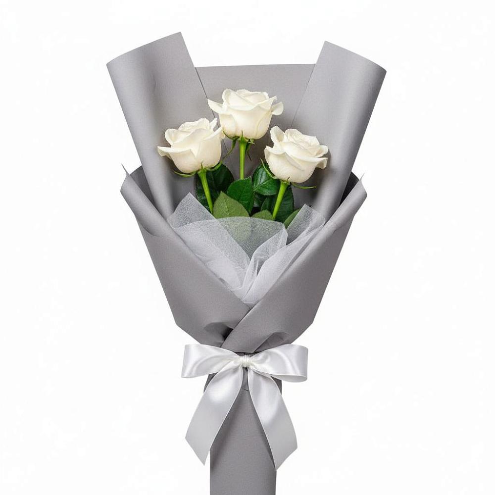 Букет 3 белые розы в Михали
