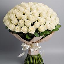 Букет 101 беля роза Белоснежка в Михали