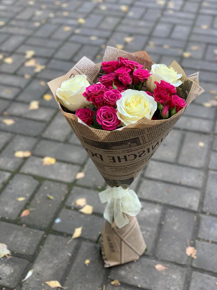 Букет цветов из: Розы в Михали