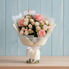 Букет цветов из:  Розы в Михали