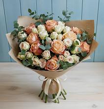 Букет цветов из:  Альстромерии и Розы в Михали
