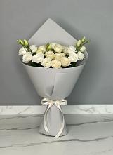 Букет цветов из:  Розы и Лизиантусы в Михали